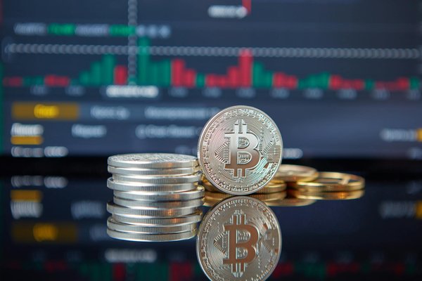 Wie finde ich die richtige Versicherung für meine Immobilien?